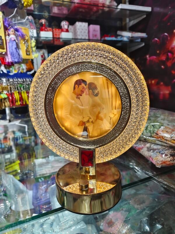 glass photo mirror
₹,999.00